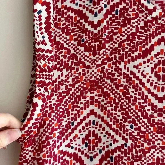Ann Taylor Petite Red Diamond Print Speckled Tank Top, Size PMedium - Picture 3 of 16